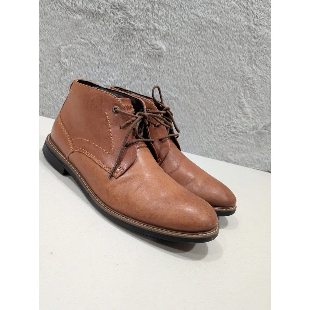 ROCKPORT CLASSIC BREAK MEN'S SIZE 8.5 BROWN LEATHER CHUKKA BOOTS LACE UP SHOES